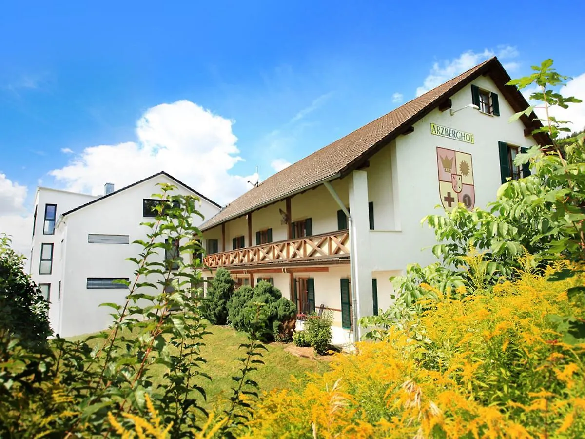 Pension Arzberghof Beilngries 3*,